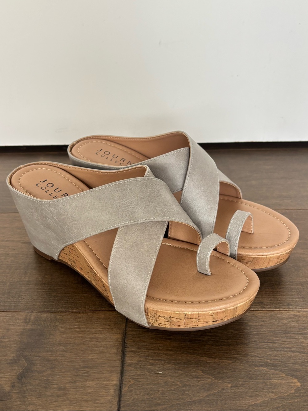 Journee Collection Stone Cork Crossband Wedge Sandals, 7.5